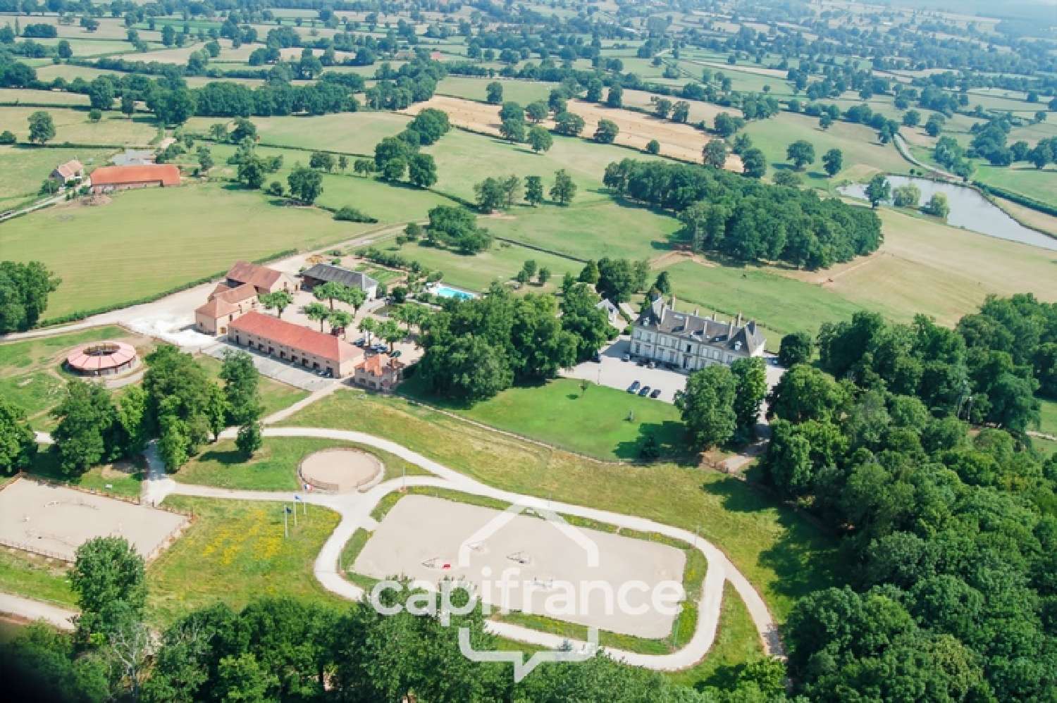 te koop landgoed Ygrande Allier 3