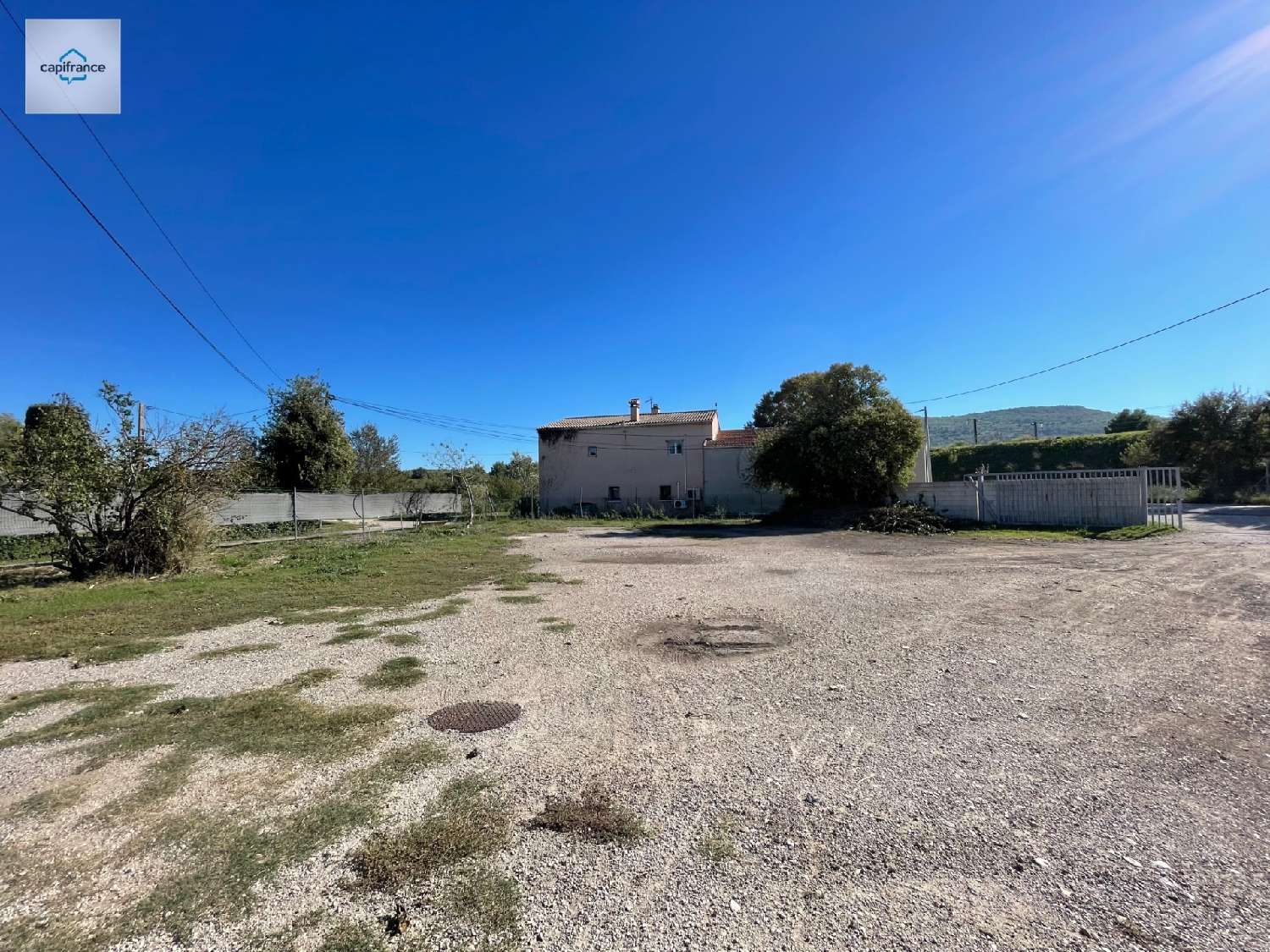 te koop boerderij Alleins Bouches-du-Rhône 7