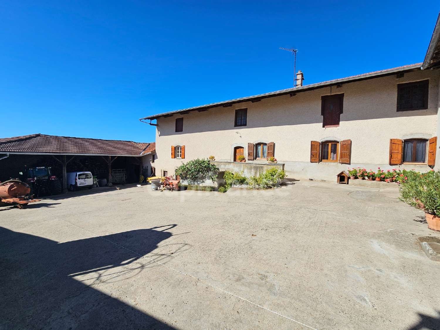  for sale farm Cottance Loire 2