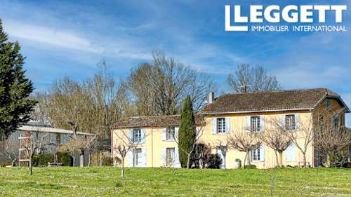Duras Lot-et-Garonne Bauernhof Bild 7433898