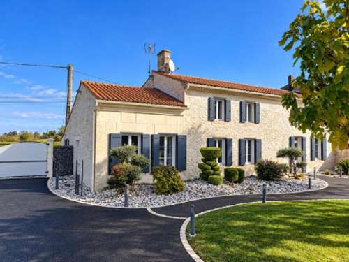Ébéon Charente-Maritime ferme foto 7434533