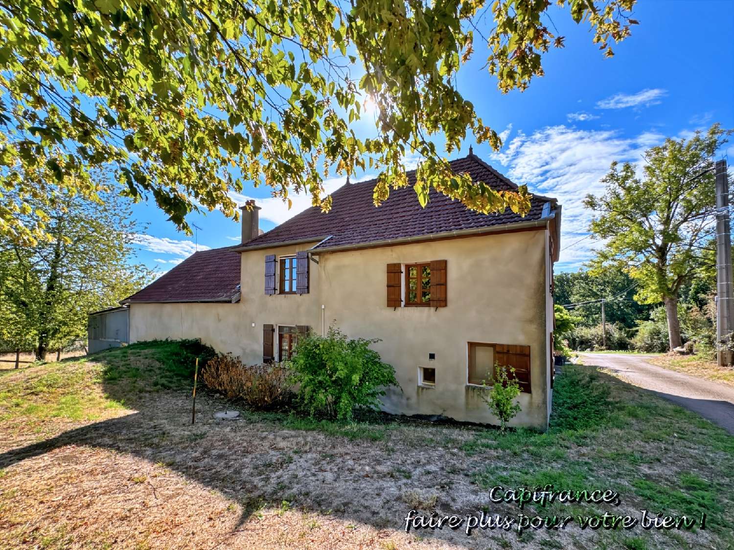 en venta casa rústica La Clayette Saône-et-Loire 2