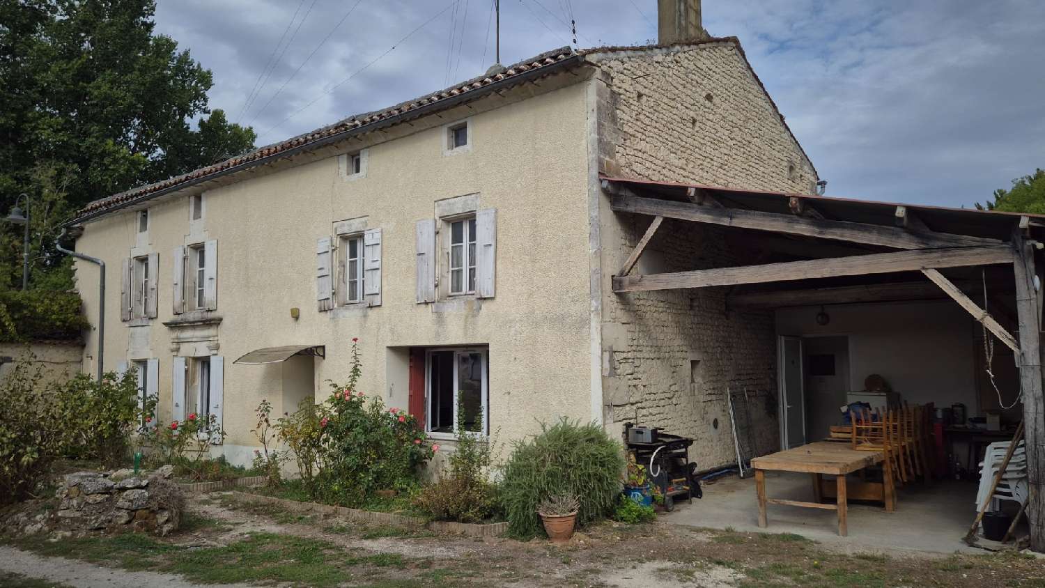 for sale farm Saint-Fort-sur-le-Né Charente 3