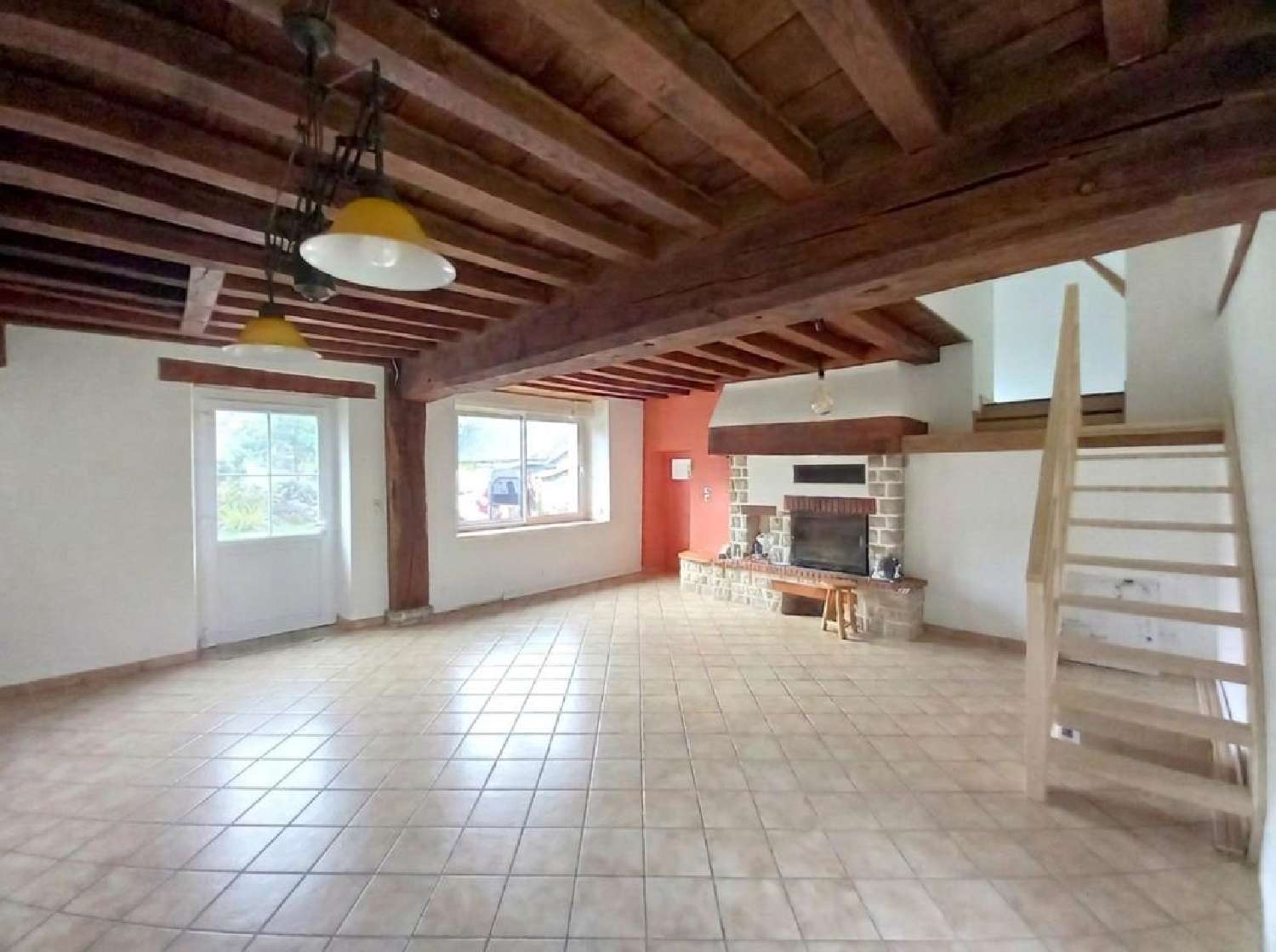 en venta casa rústica Saint-Pierre-la-Cour Mayenne 5