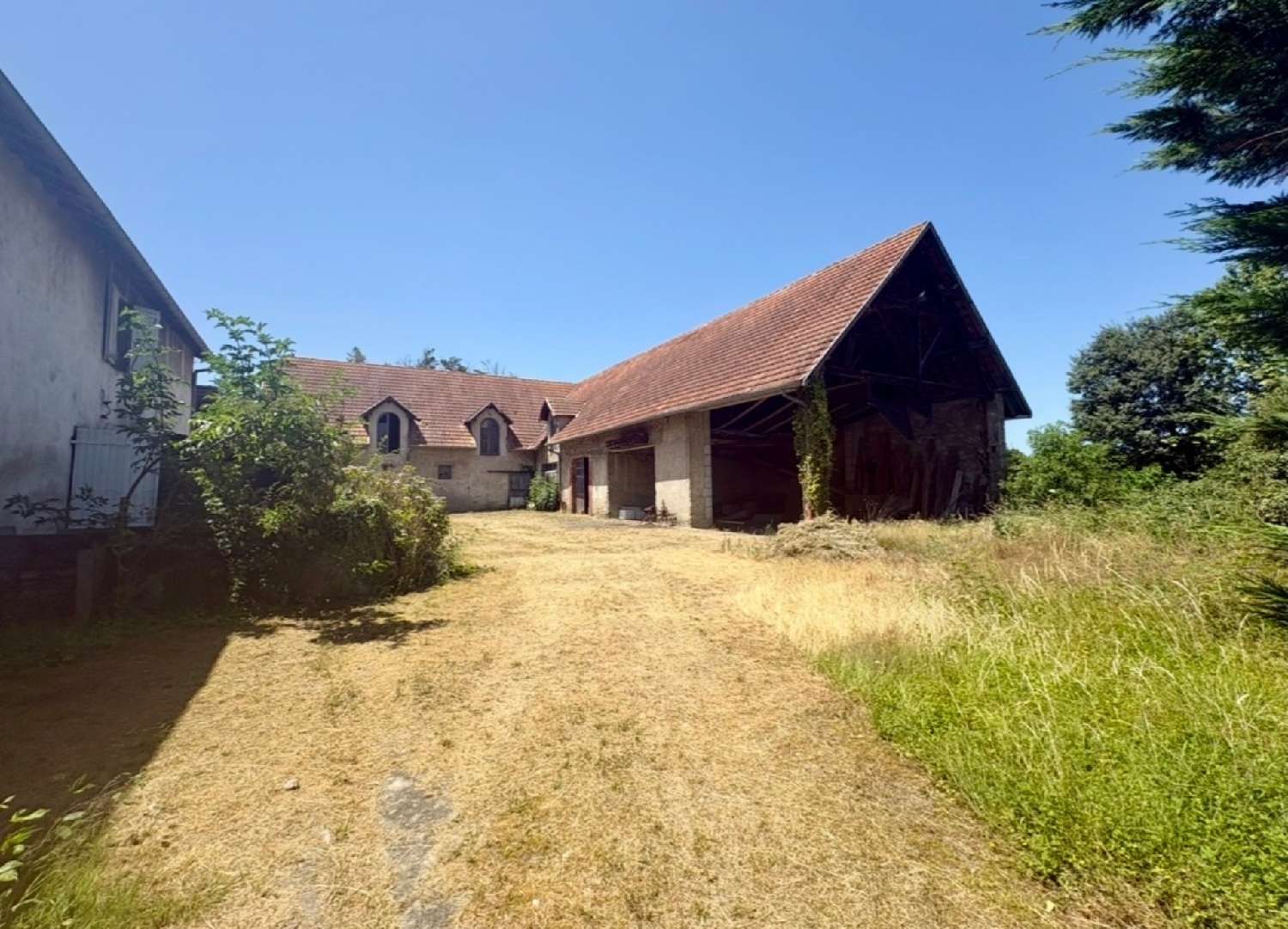 for sale farm Tarbes Hautes-Pyrénées 3