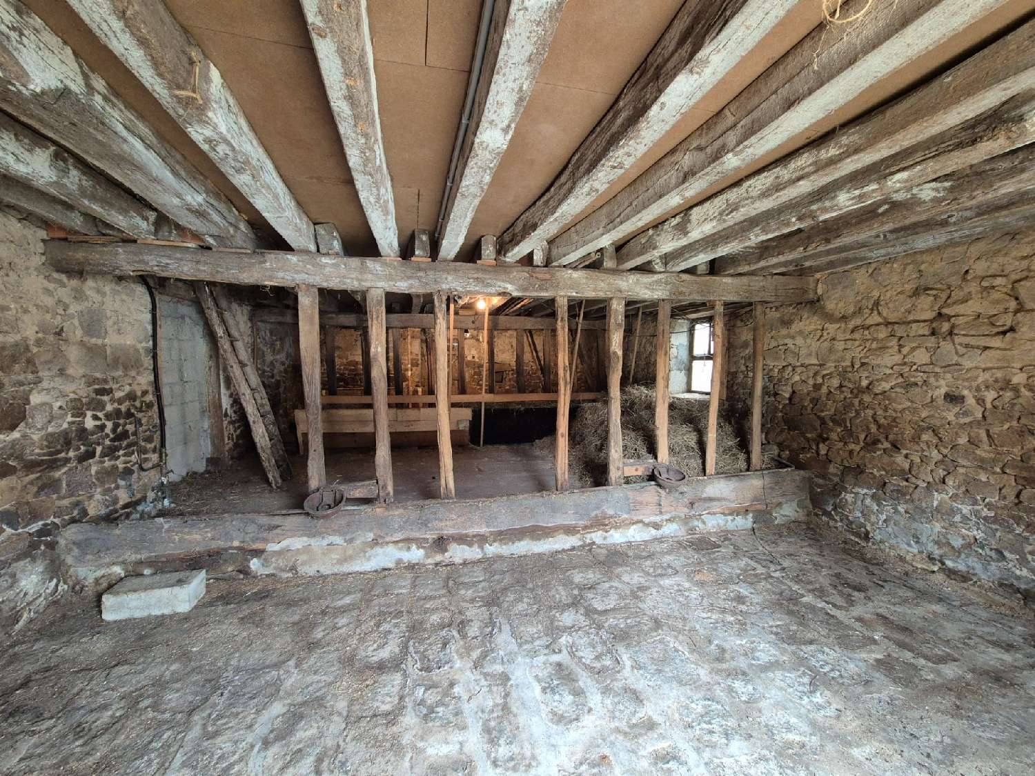  te koop huis Aigurande Indre 7