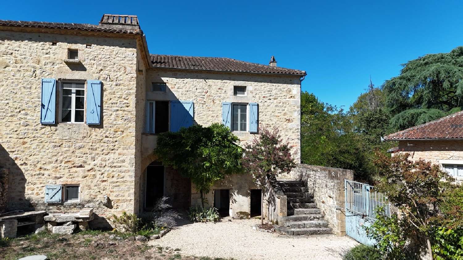 for sale house Albas Lot 1