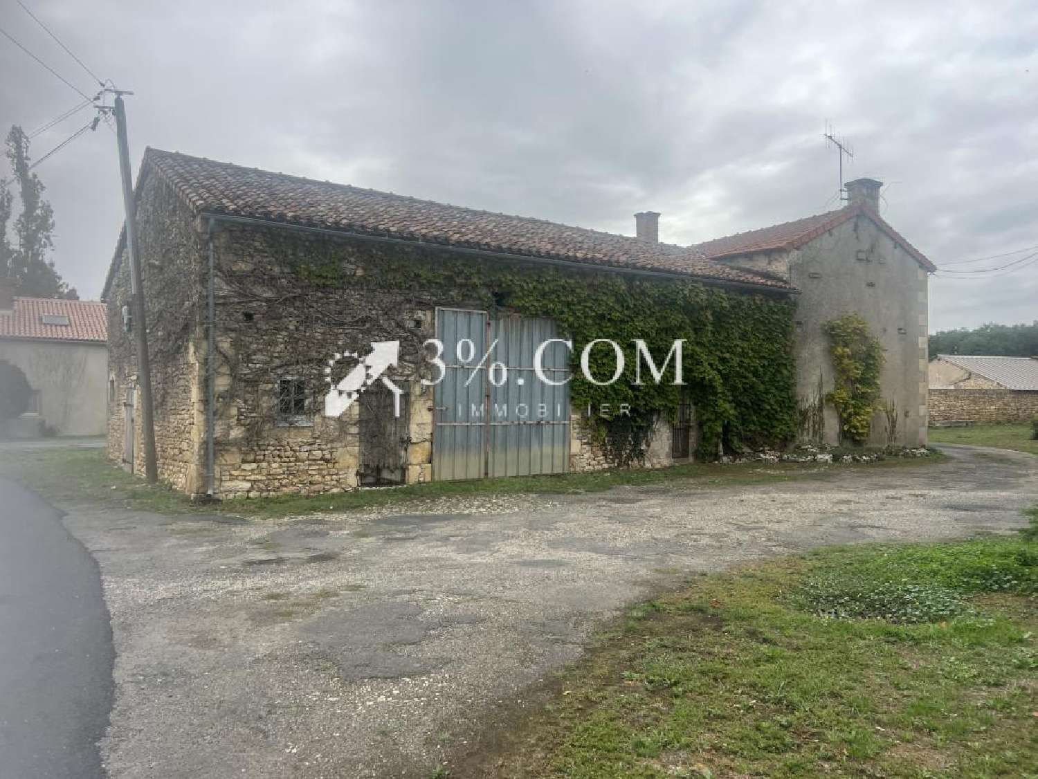  te koop huis Antigny Vienne 3