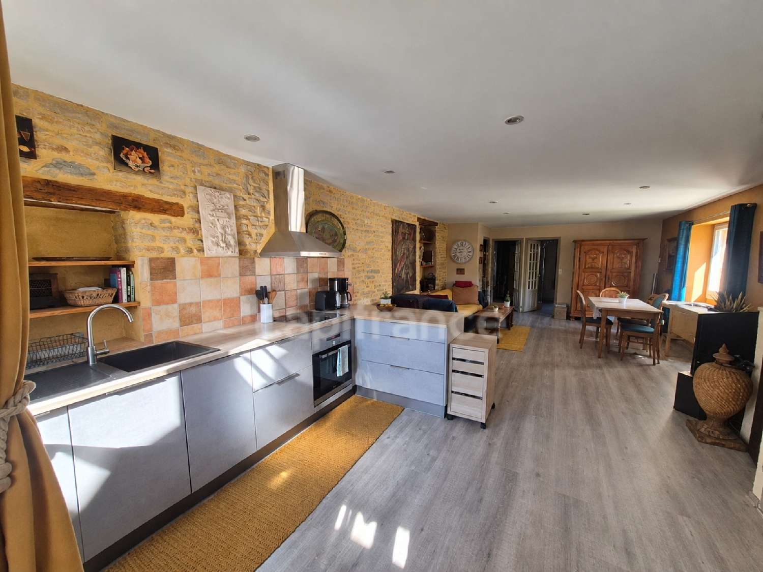  à vendre maison Arcenant Côte-d'Or 2