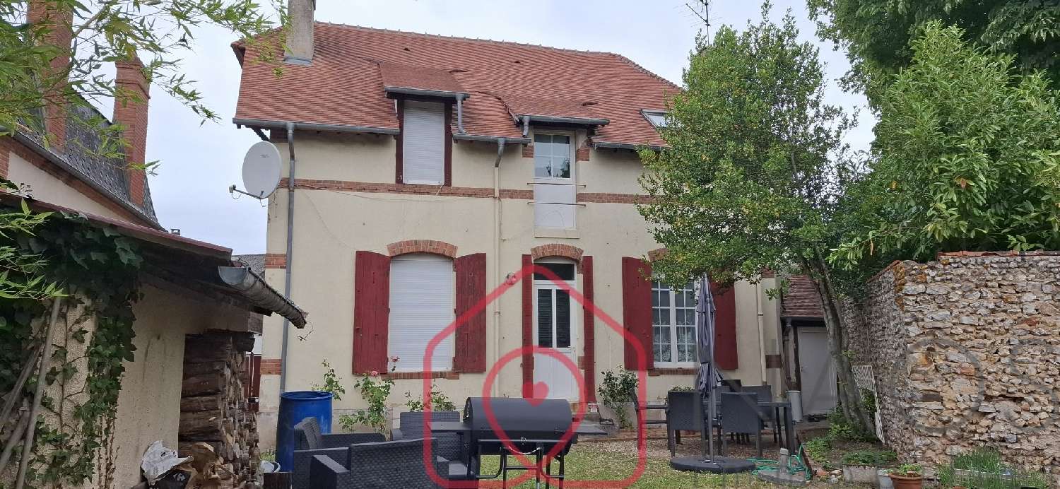 à vendre maison Aubigny-sur-Nère Cher 2