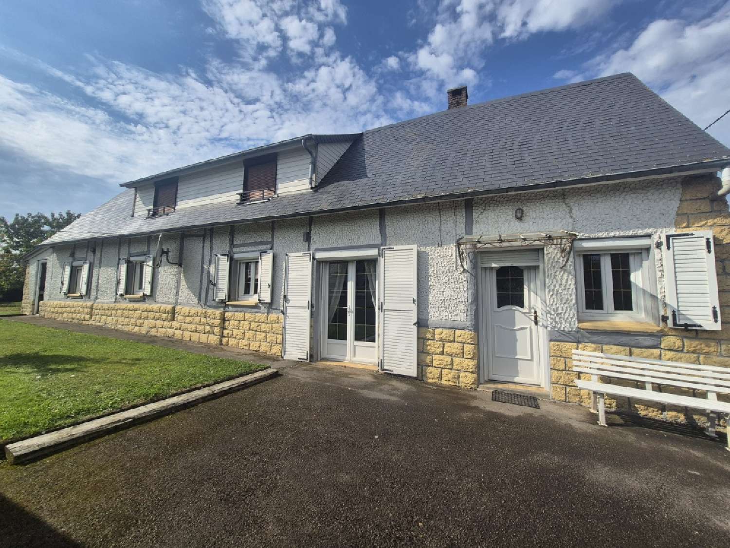 for sale house Aumale Seine-Maritime 1