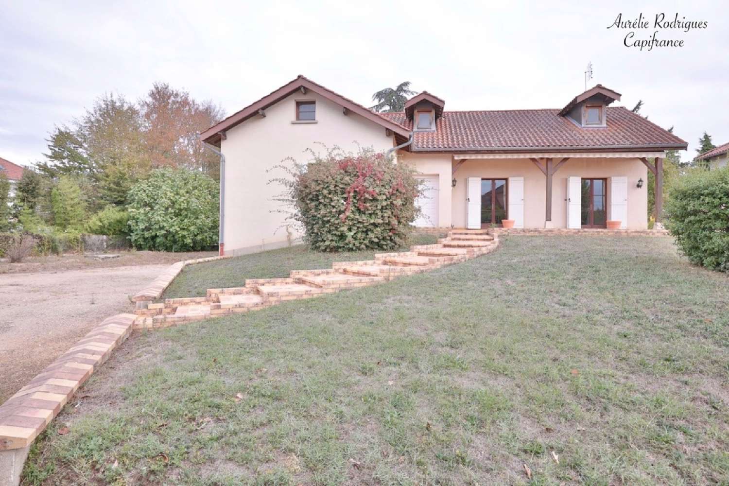 te koop huis Bâgé-le-Châtel Ain 2