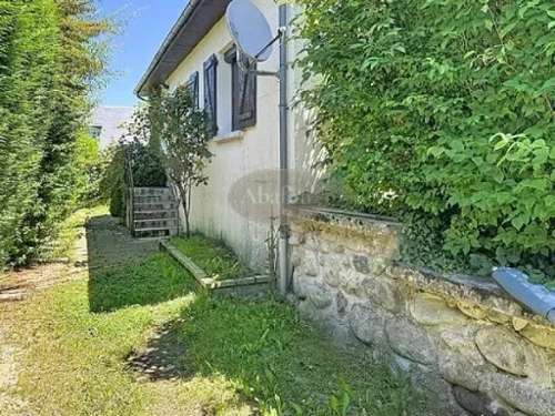 Bagnères-de-Bigorre Hautes-Pyrénées huis foto 7431775