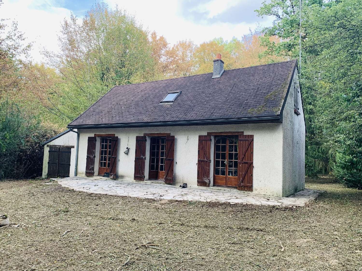  for sale house Bazoches-sur-le-Betz Loiret 1