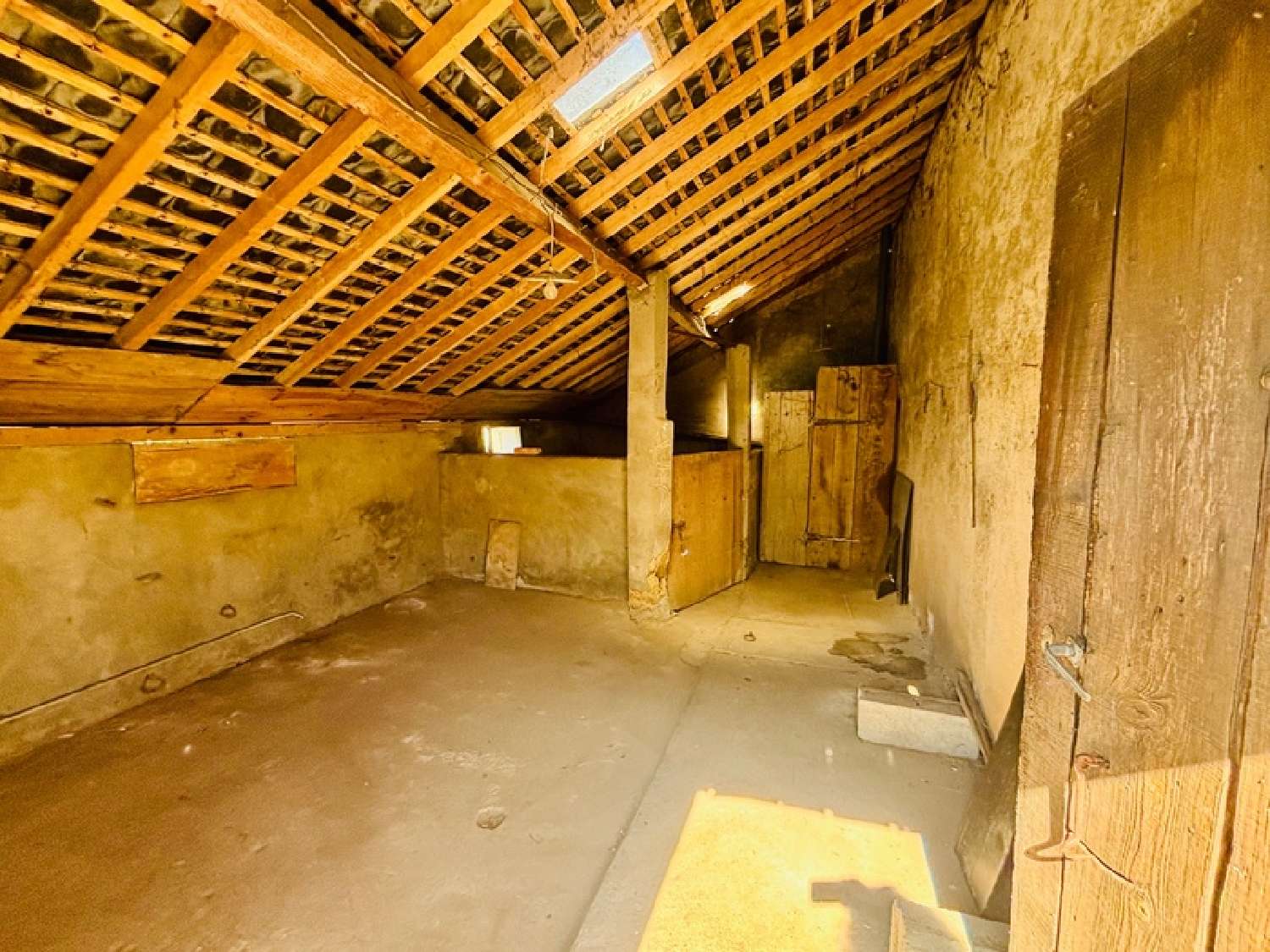 for sale house Beaufort-en-Vallée Maine-et-Loire 8