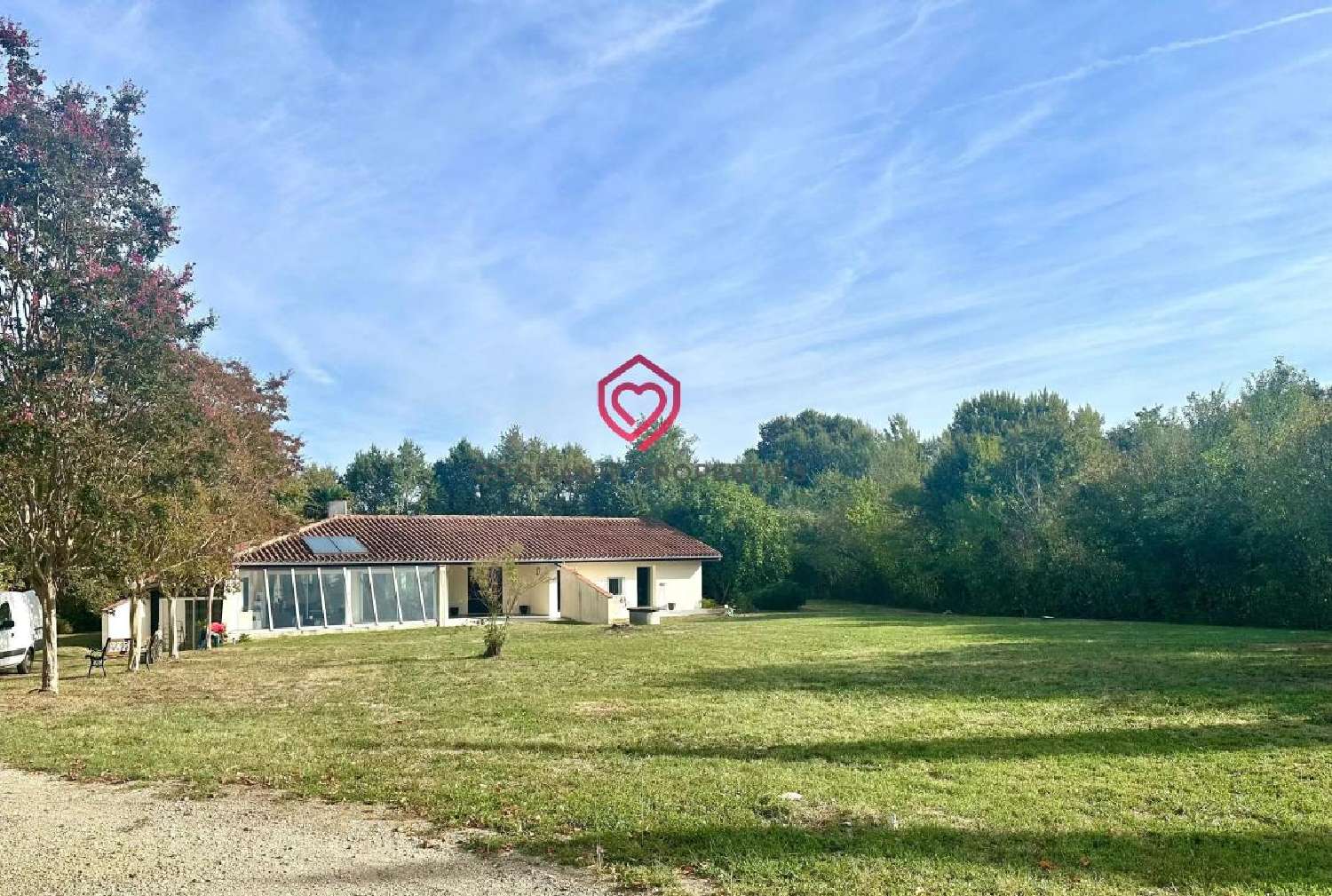  te koop huis Castelnau-d'Auzan Gers 2