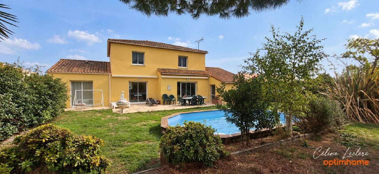  à vendre maison Chauché Vendée 1