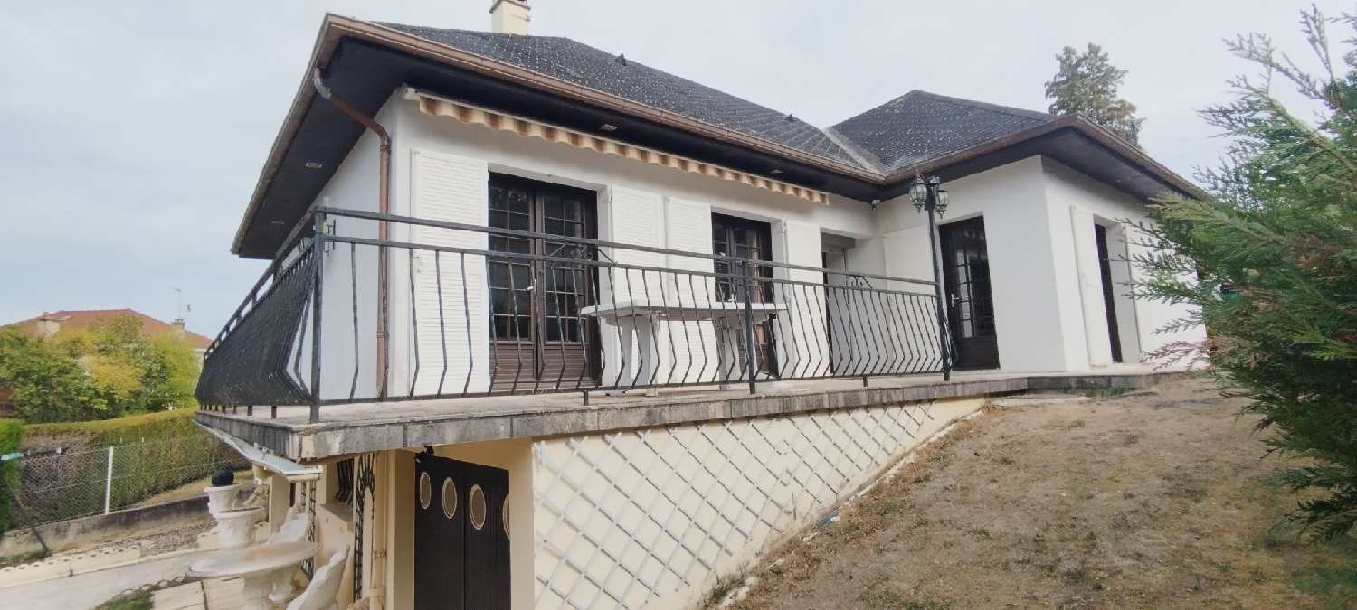 te koop huis Chaumont Haute-Marne 3