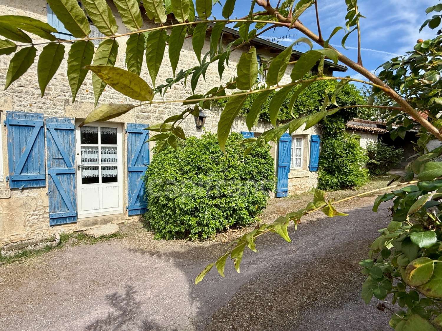 for sale house Cherveux Deux-Sèvres 3