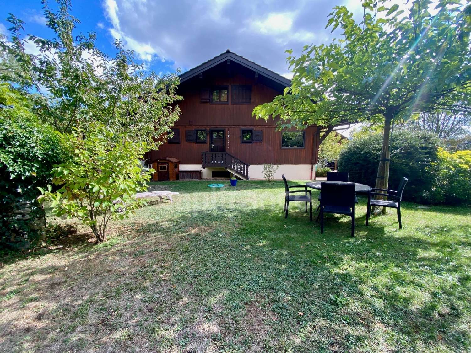te koop huis Chevry Ain 2