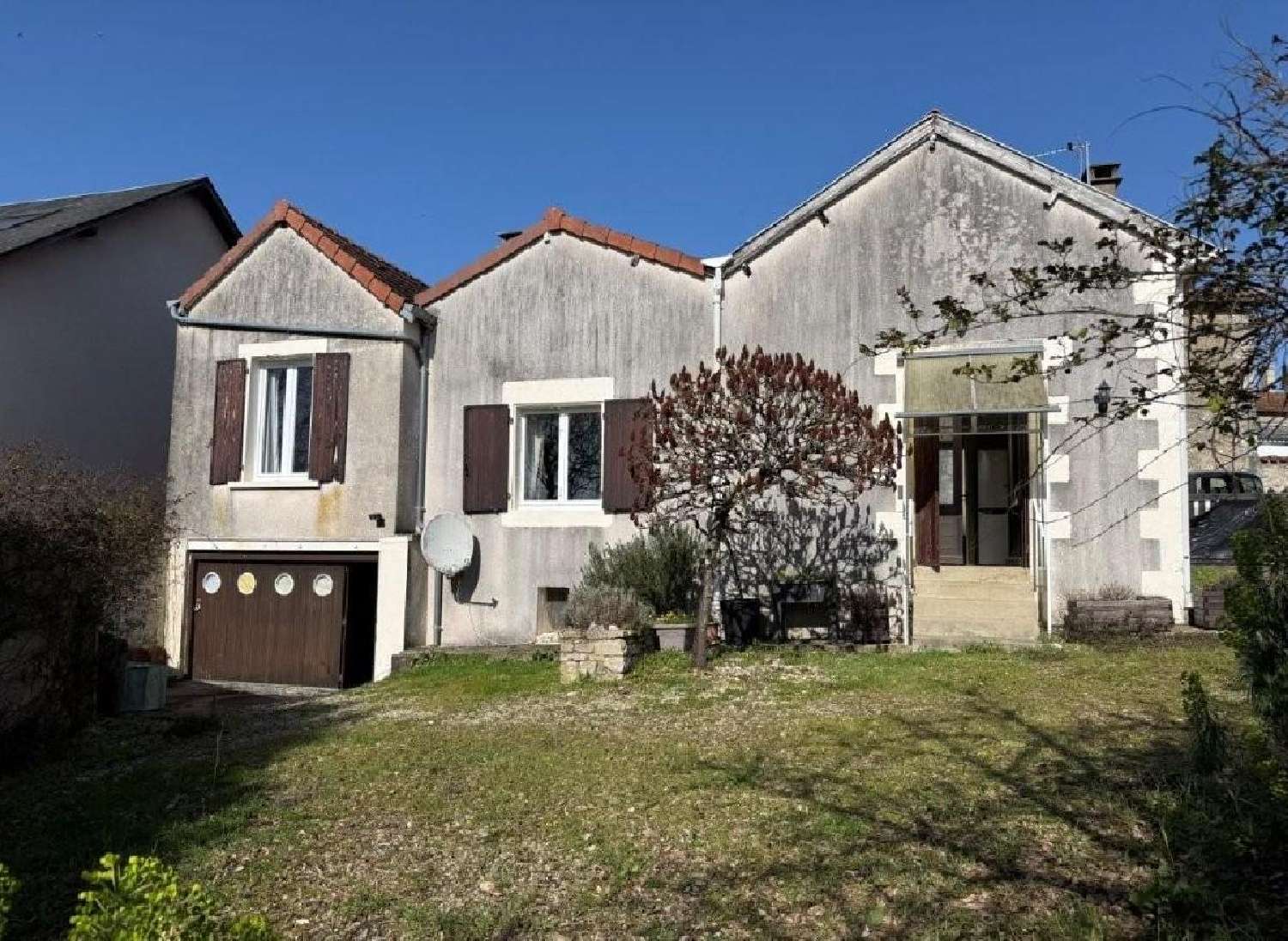 for sale house Civray Vienne 1