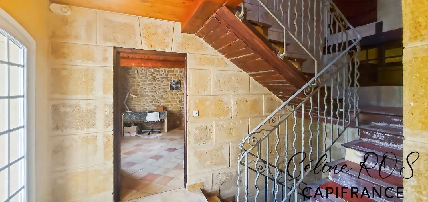 à vendre maison Cornillon-Confoux Bouches-du-Rhône 8