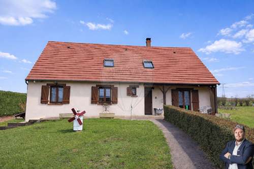 Cosne-Cours-sur-Loire Nièvre casa foto 7426266