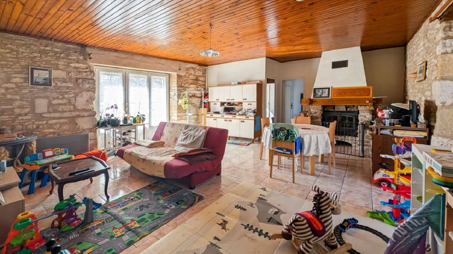 for sale house Coulaures Dordogne 7