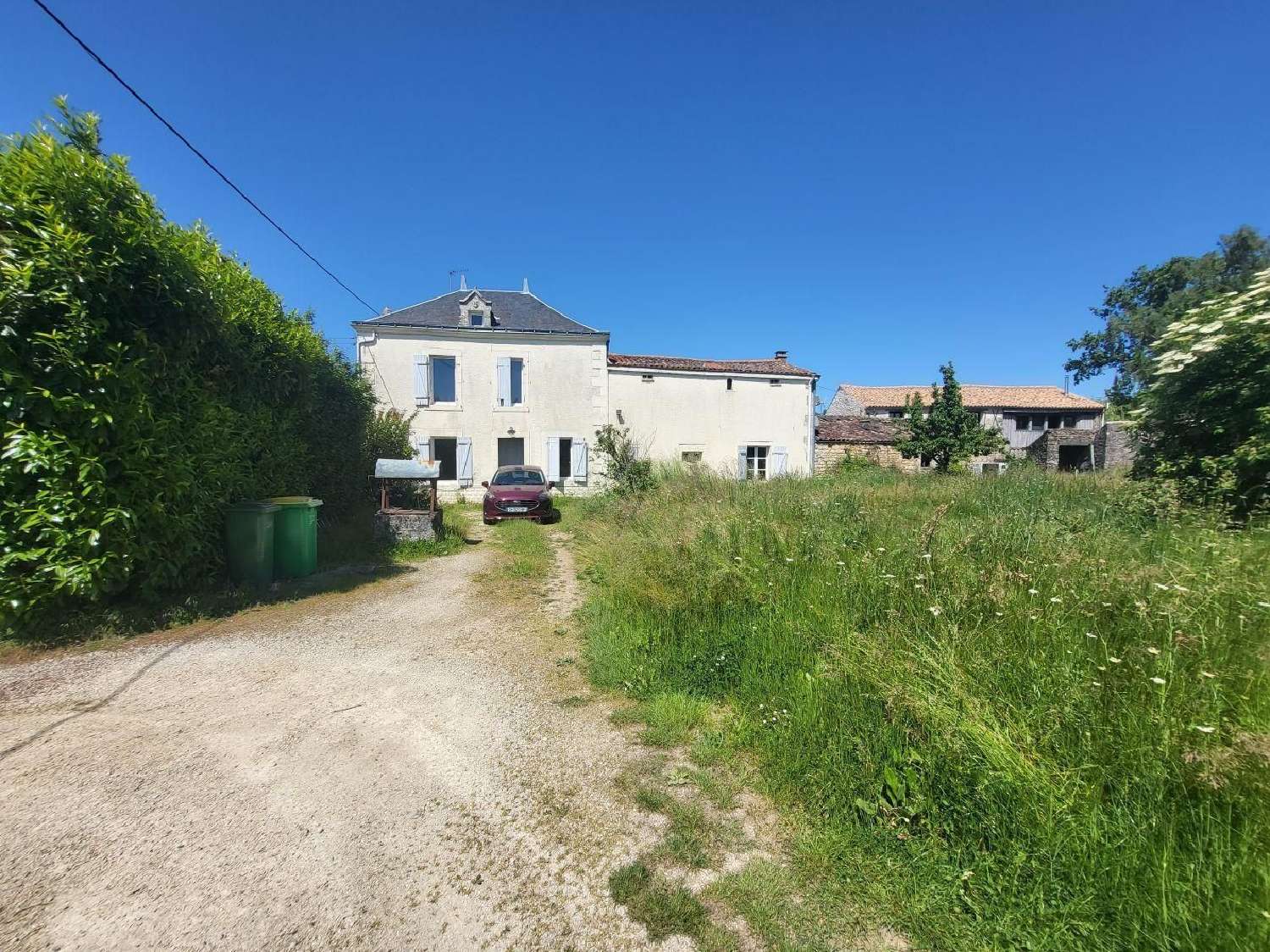  à vendre maison Coulonges-sur-l'Autize Deux-Sèvres 5
