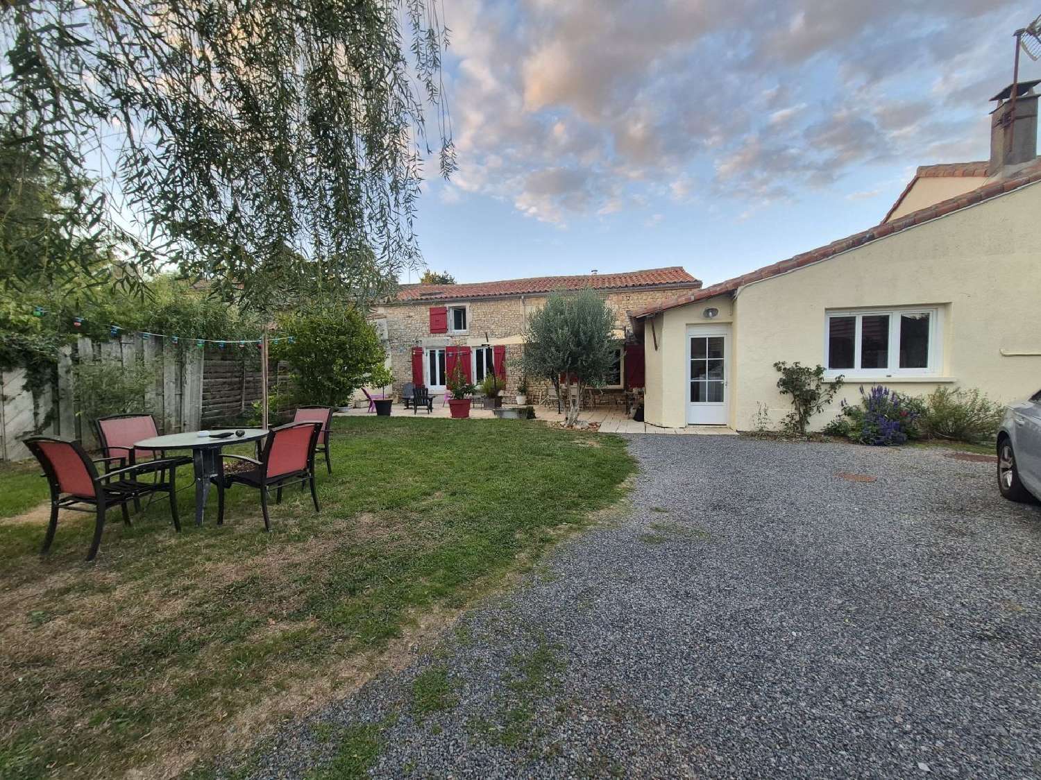 à vendre maison Coulonges-sur-l'Autize Deux-Sèvres 3