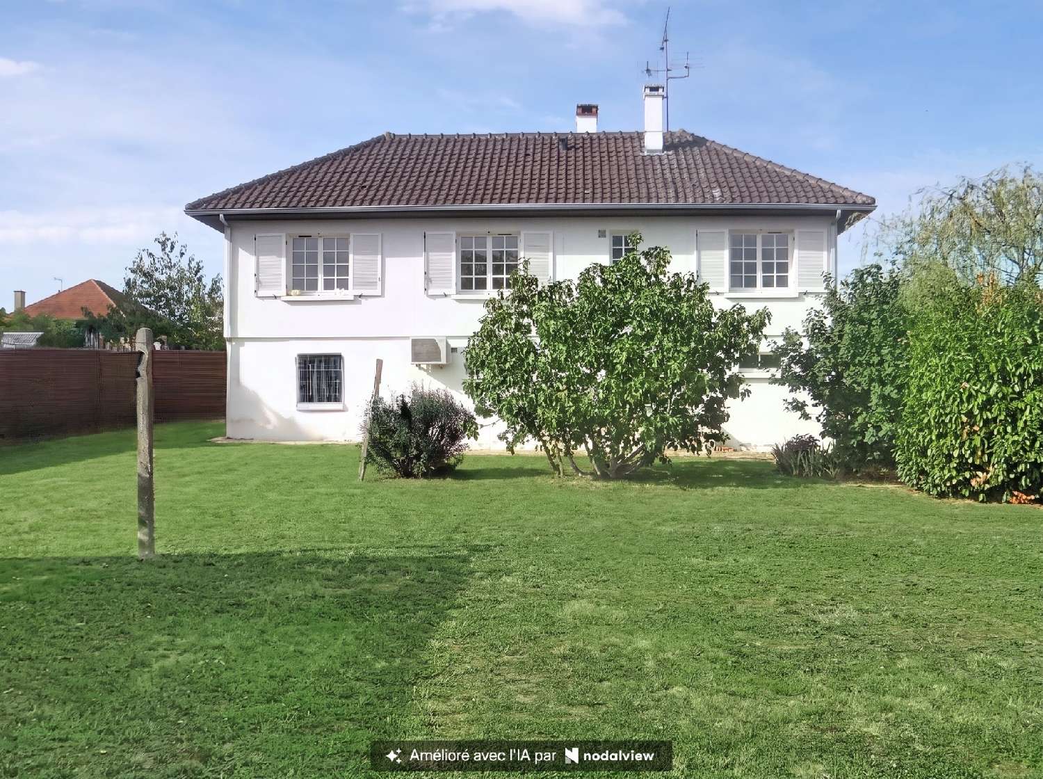 te koop huis Doyet Allier 2