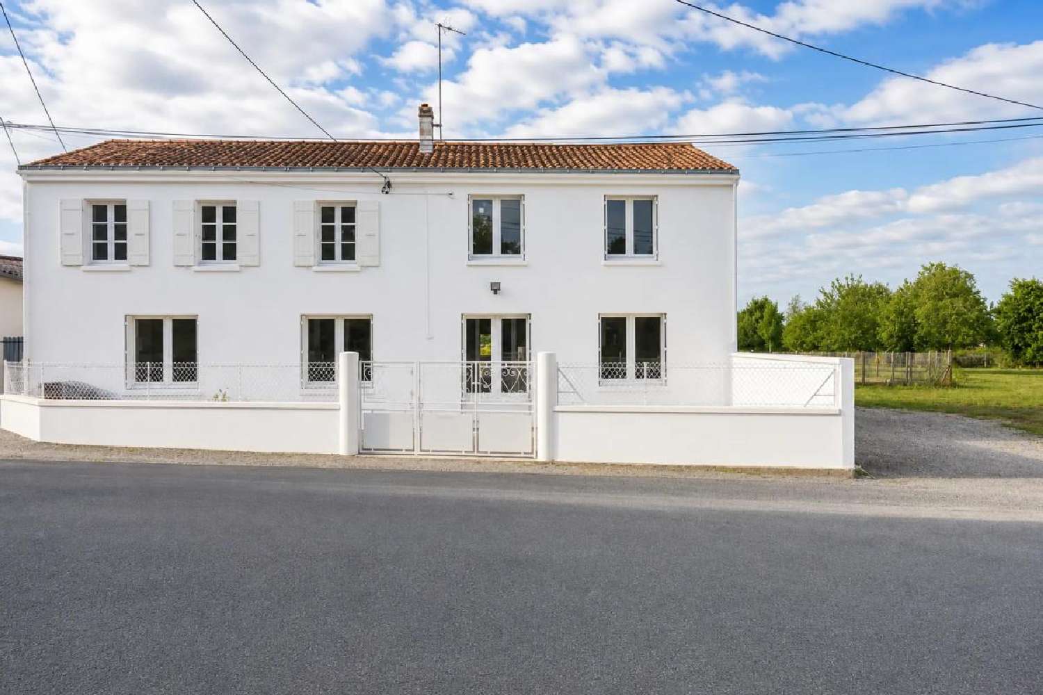  for sale house Écoyeux Charente-Maritime 1