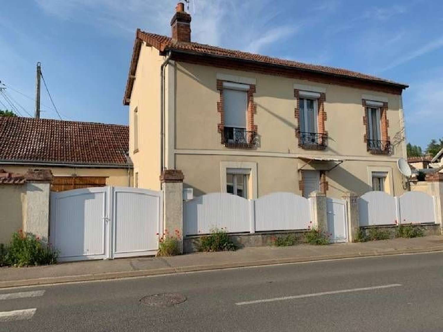 for sale house Épernon Eure-et-Loir 1