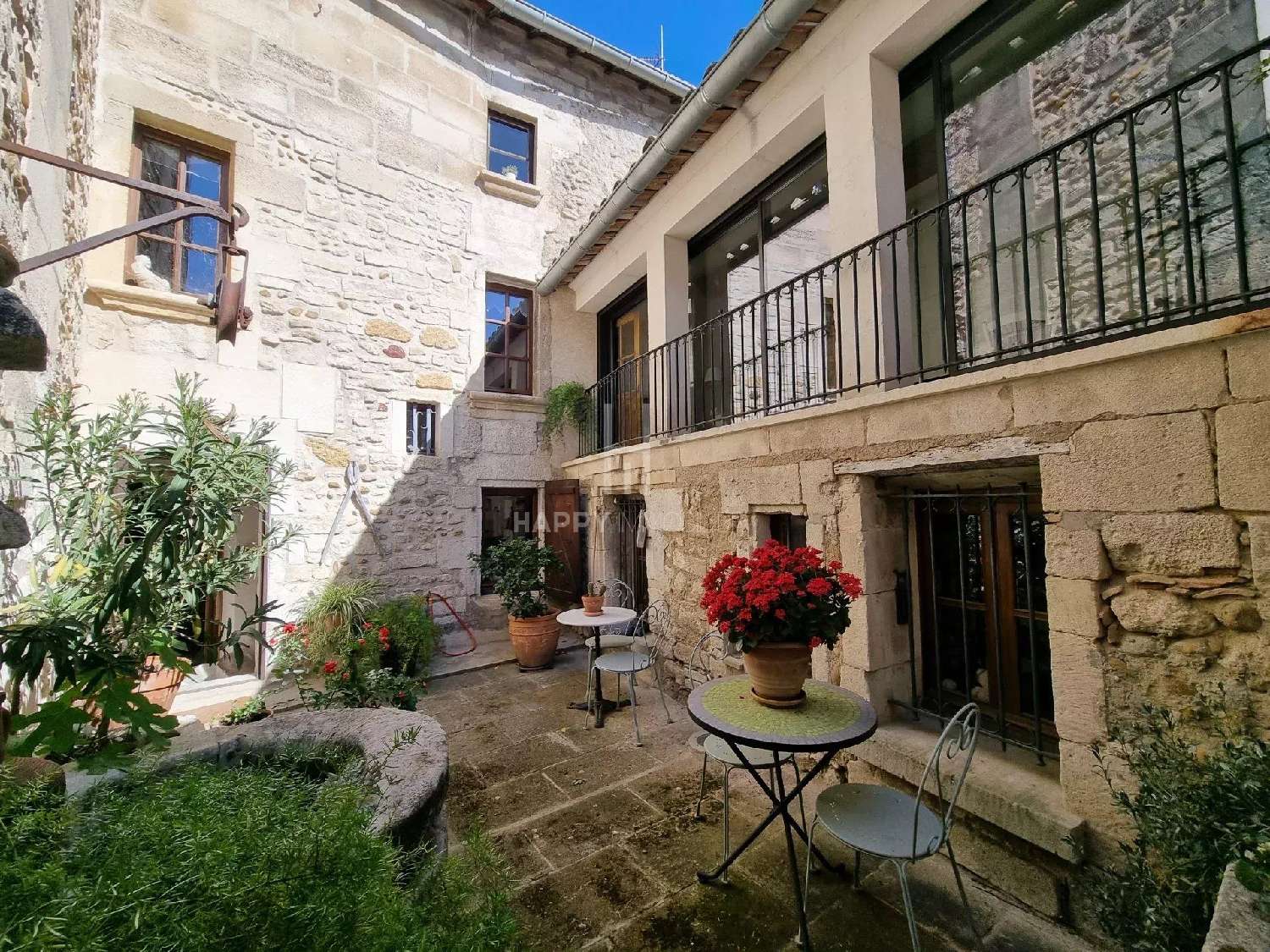 for sale house Eyragues Bouches-du-Rhône 1