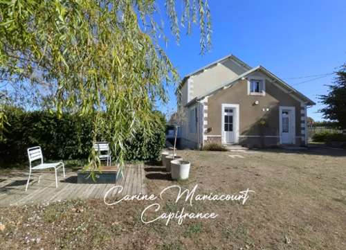 François Deux-Sèvres house foto 7425064