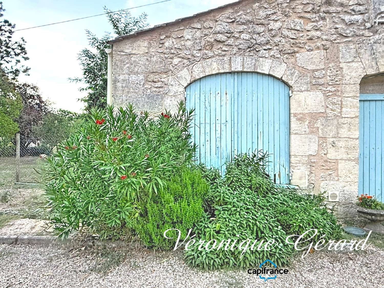  à vendre maison Francs Gironde 3