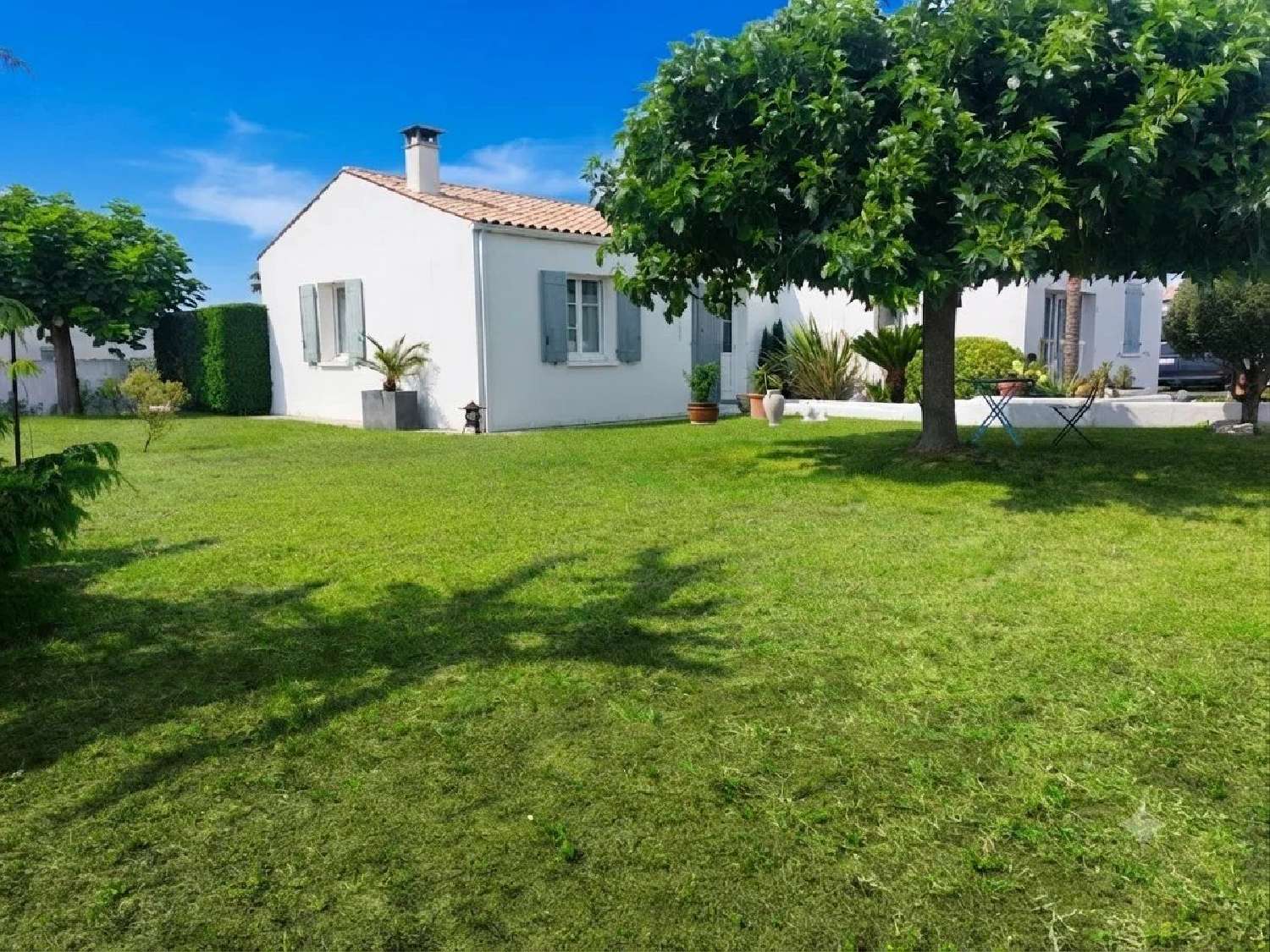  for sale house Grézac Charente-Maritime 1