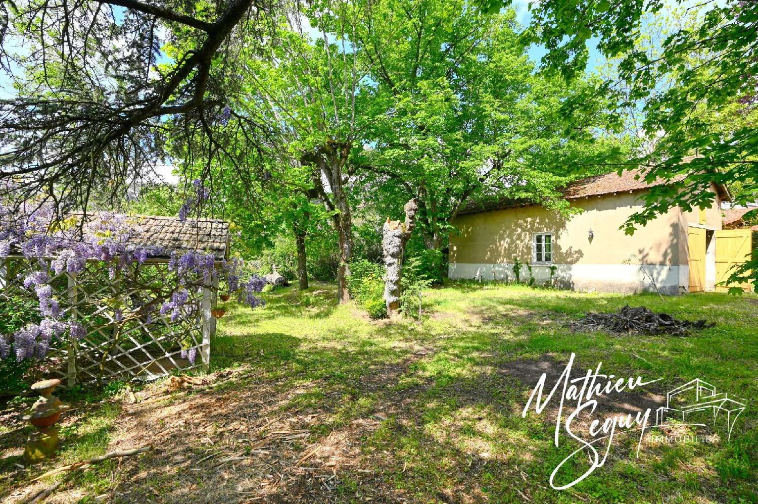 for sale house Grézieu-la-Varenne Rhône 2