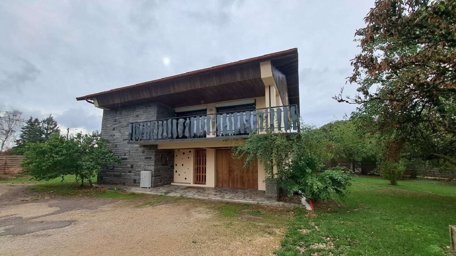  for sale house Jussey Haute-Saône 1
