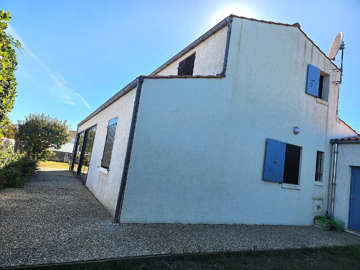 for sale house La Brée-les-Bains Charente-Maritime 2