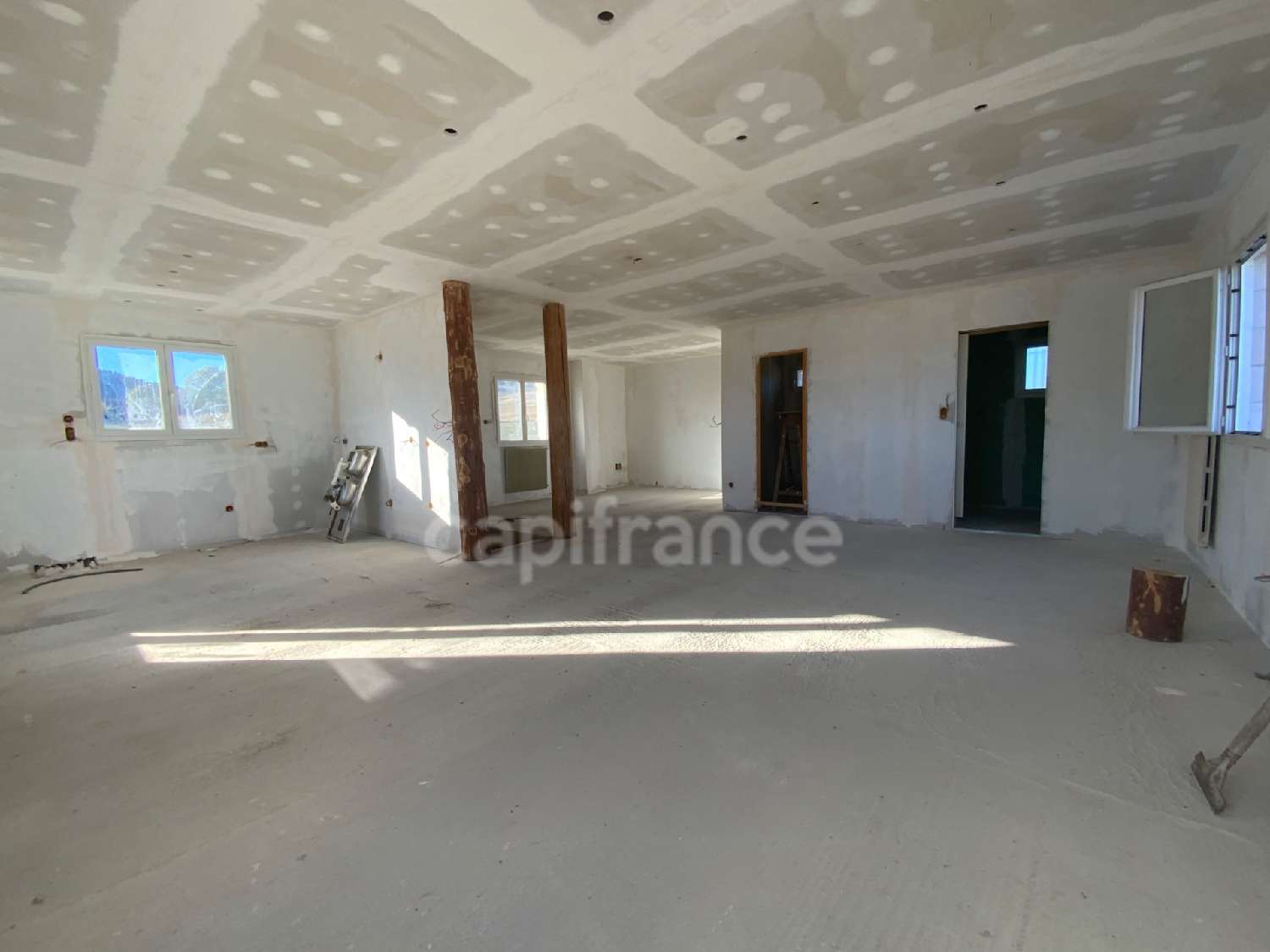 à vendre maison La Chambonie Loire 2