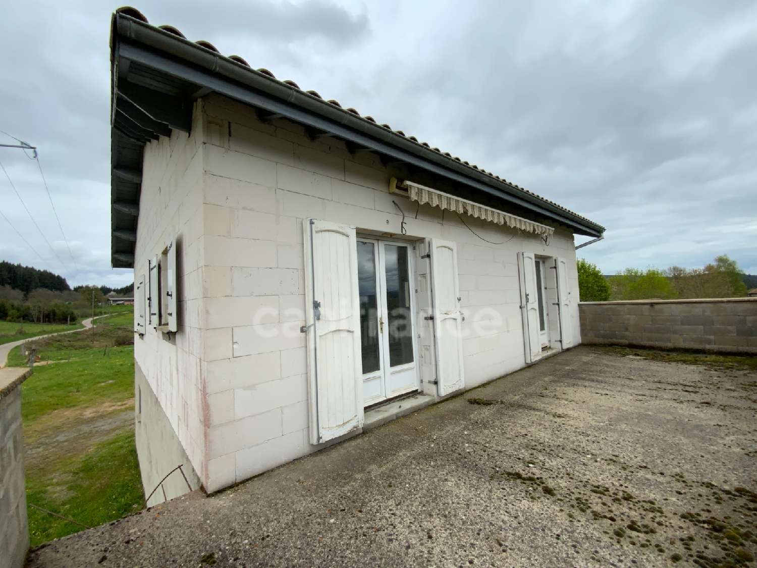 à vendre maison La Chambonie Loire 5