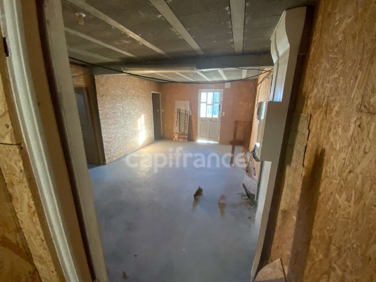 à vendre maison La Chambonie Loire 8