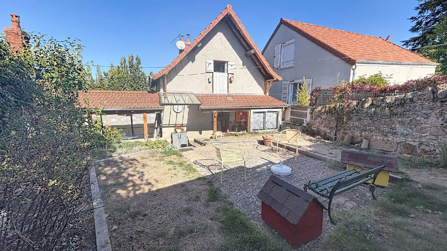 en venta casa La Clayette Saône-et-Loire 3