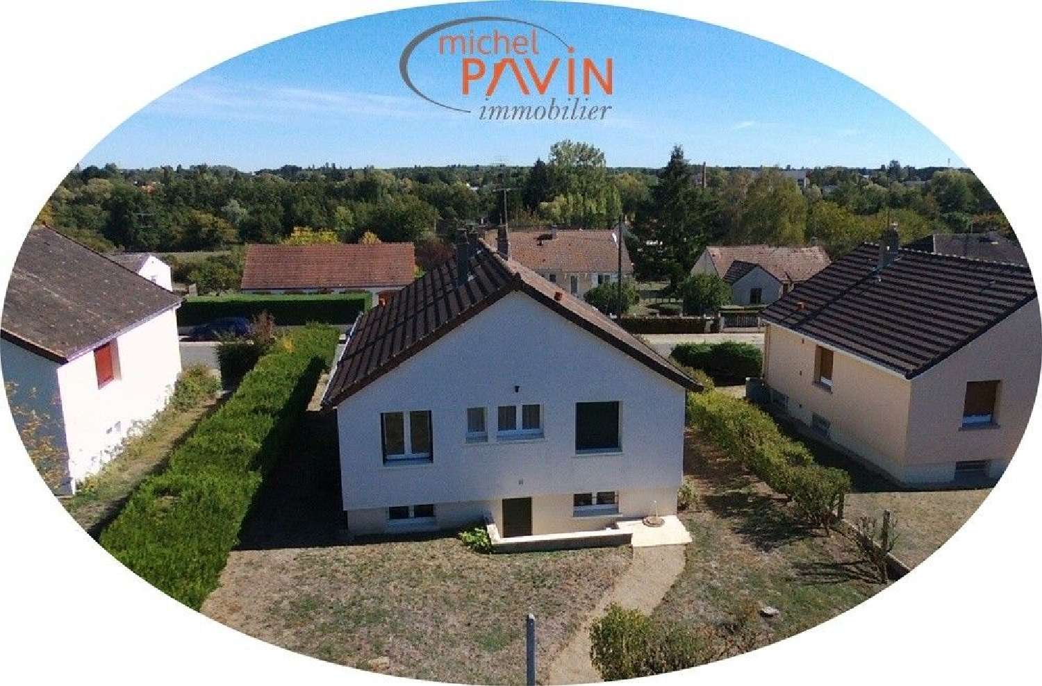 for sale house La Guerche-sur-l'Aubois Cher 1