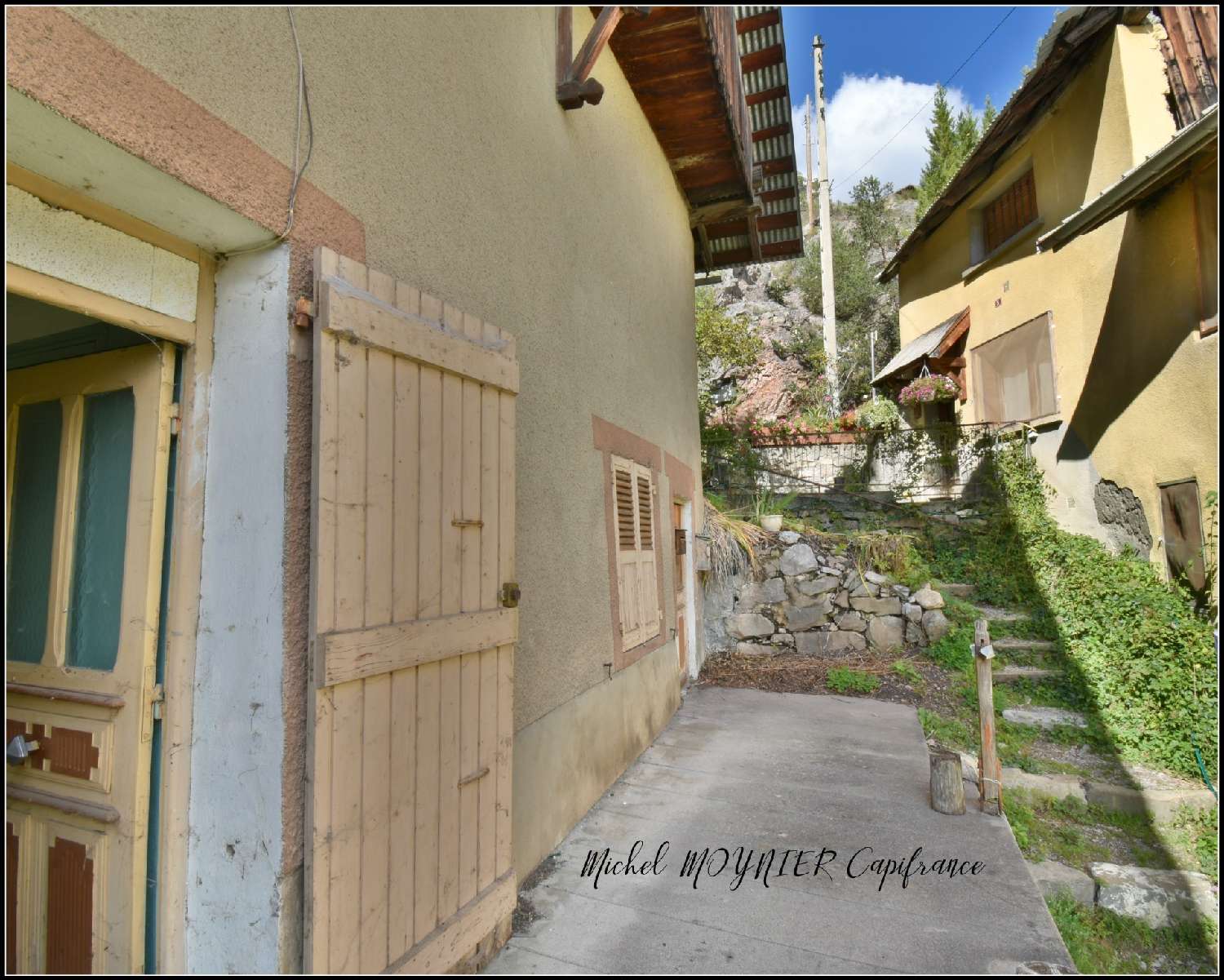 à vendre maison La Roche-de-Rame Hautes-Alpes 5