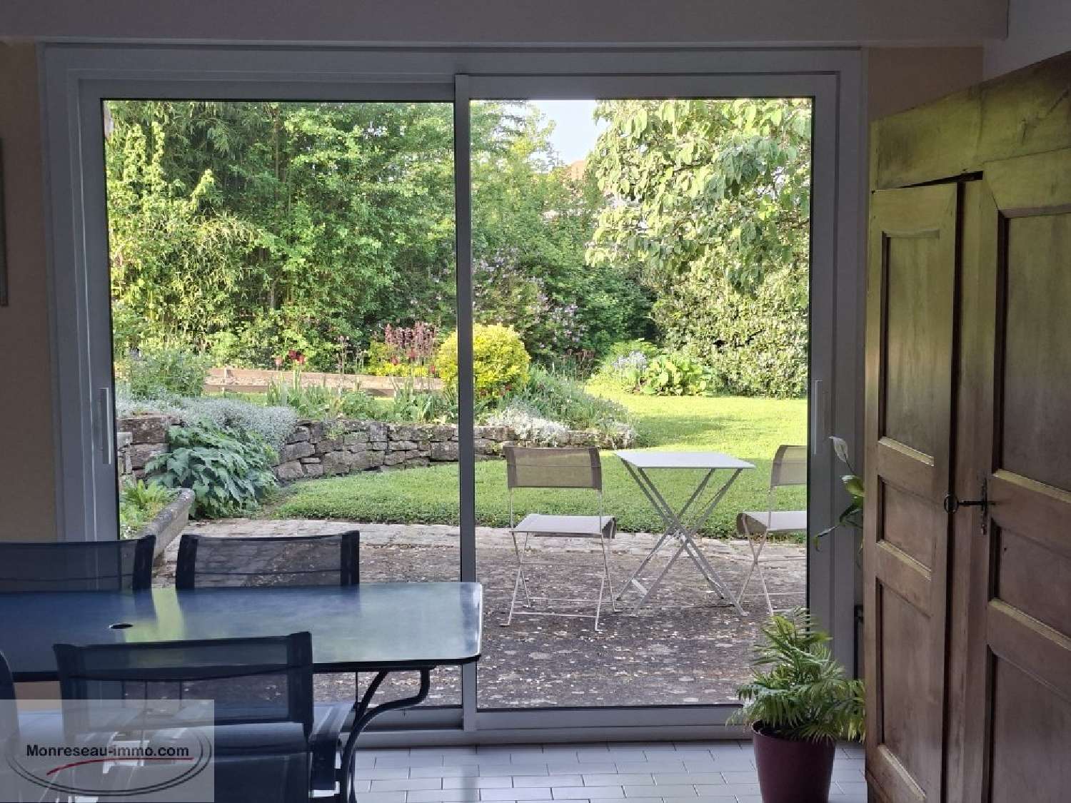  for sale house La Roche-Vineuse Saône-et-Loire 5