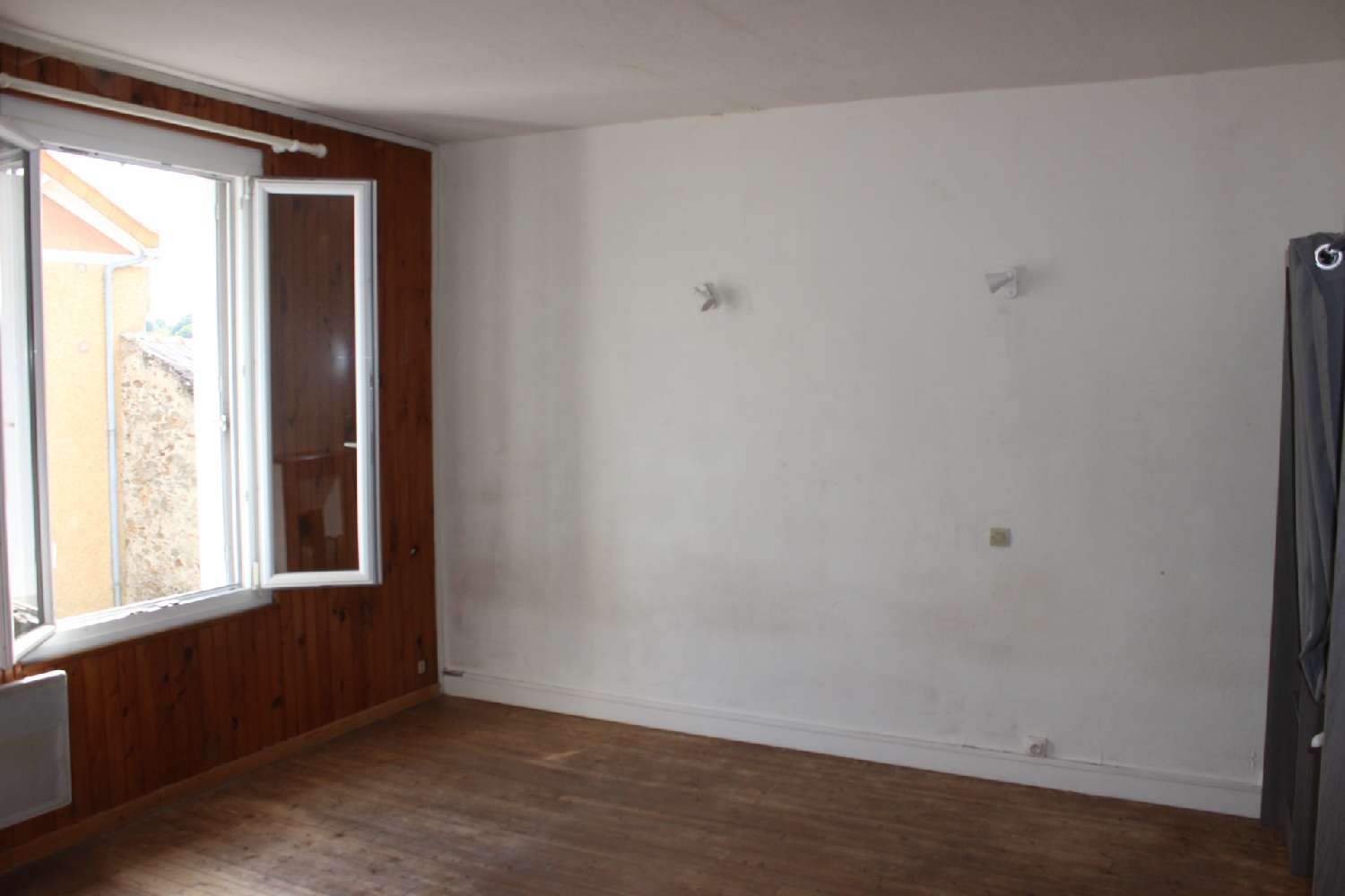for sale house La Séguinière Maine-et-Loire 2