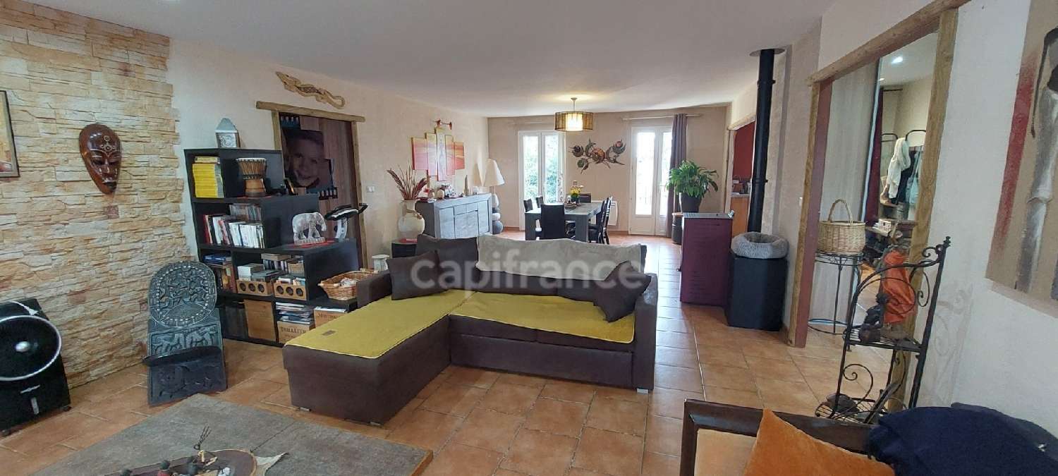 for sale house Lairoux Vendée 4