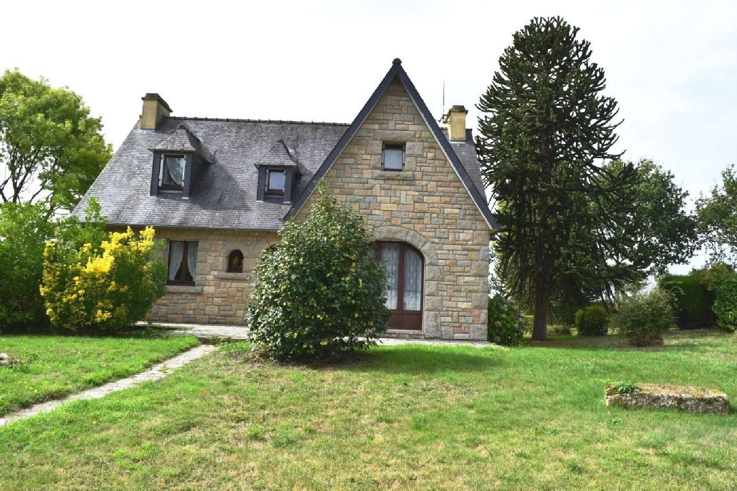 for sale house Lanrivain Côtes-d'Armor 1